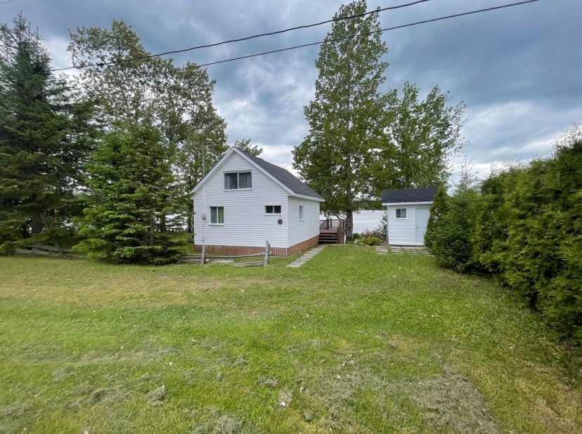 Les Immeubles GLMC Maison à un étage et demi 209 Ch. des Goélands